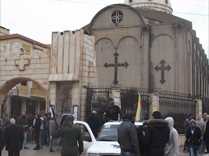 نزوح مئات من المسيحيين الآشوريين السوريين إلى القامشلي