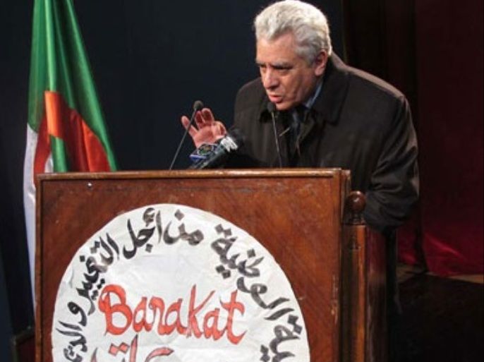 المحامي مصطفى بوشاشي رئيس الرابطة الجزائرية للدفاع عن حقوق الإنسان أحد أطراف التنسيقية الوطنية للتغيير ةالديموقراطية
