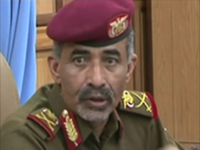 وزير الدفاع اليمني اللواء محمود الصبيحي