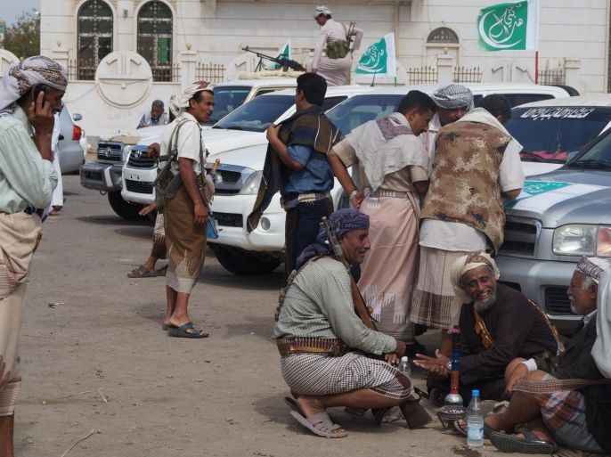 ADEN, YEMEN - MARCH 15: Members of a Yemeni tribe Bani Hilal from Shabwa province lay down their arms and declare their support for Yemeni President Abd Rabbuh Mansur al-Hadi in Aden, Yemen on March 15, 2015.