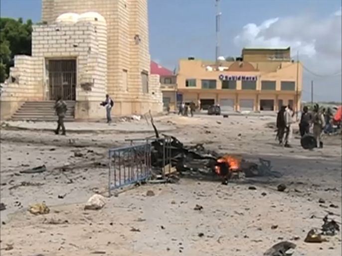 مقتل 17 بهجوم الشباب المجاهدين على وزارة التعليم بمقديشو