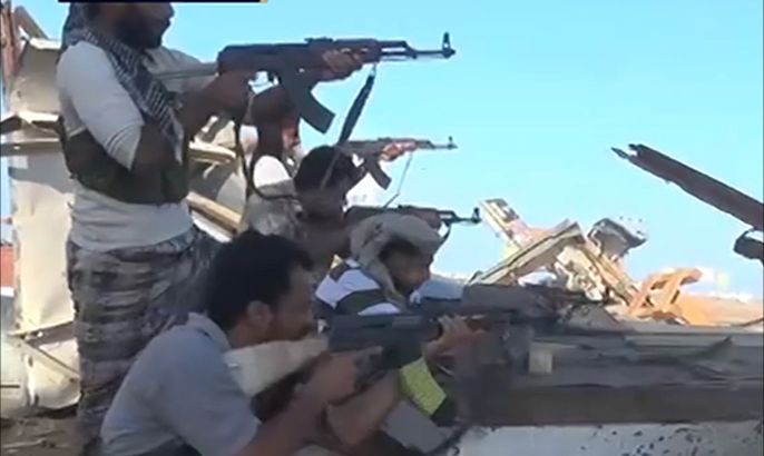 المقاومة تصد محاولات للحوثيين لاستعادة ساحل خور مكسر