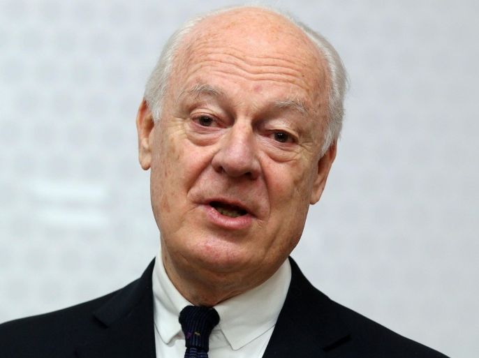 UN Special Envoy for Syria Staffan de Mistura informs the press after talks with Austrian Foreign Minister Sebastian Kurz at the foreign ministry in Vienna, Austria, Friday, Feb. 13, 2015. (AP Photo/Ronald Zak)
