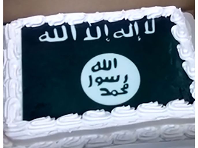 Wal-Mart nixes cake with Confederate flag, OKs Islamic State