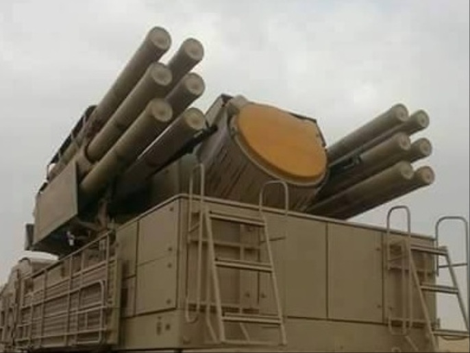 ‪آليات عسكرية متقدمة وصلت إلى مأرب مقدمة من التحالف العربي‬ (الجزيرة)