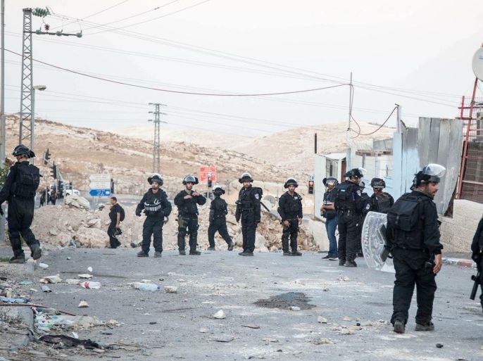 شرطة الاحتلال تستنفر قواتها على تخوم الأحياء السكنية المقدسية وتطارد الأطفال