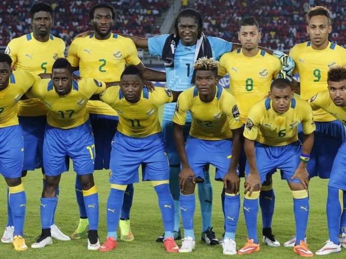 Gabon's national soccer team players pose for a photograph before the start of their Group A soccer match against Congo in the African Cup of Nations in Bata January 21, 2015. REUTERS/Amr Abdallah Dalsh (EQUATORIAL GUINEA - Tags: SPORT SOCCER)