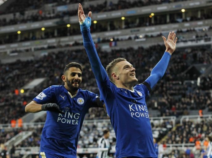 Football - Newcastle United v Leicester City - Barclays Premier League - St James' Park - 21/11/15 Jamie Vardy celebrates scoring the first goal for Leicester City to equal the record for scoring in consecutive Premier League games Action Images via Reuters / Craig Brough Livepic EDITORIAL USE ONLY. No use with unauthorized audio, video, data, fixture lists, club/league logos or "live" services. Online in-match use limited to 45 images, no video emulation. No use in betting, games or single club/league/player publications. Please contact your account representative for further details.