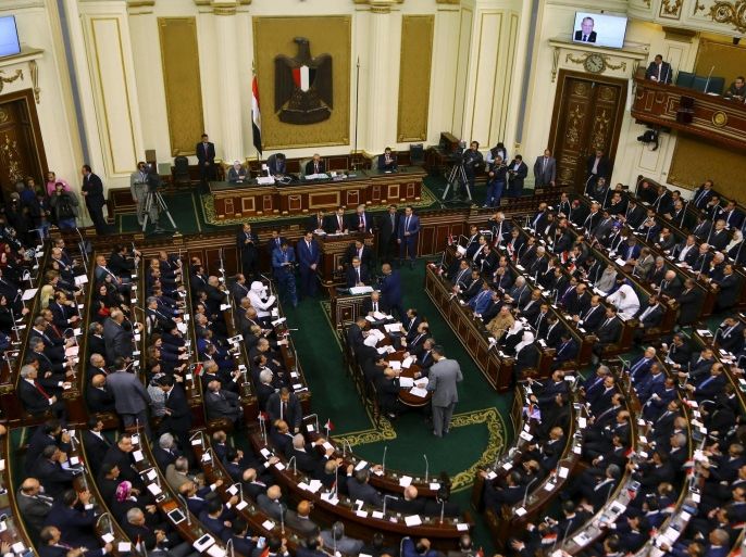 A general view shows members of the Egyptian parliament attending the opening session at the main headquarters of Parliament in Cairo, Egypt, January 10, 2016. Egypt's new parliament held its opening session on Sunday, state television reported, more than three years after a court dissolved the old Islamist-dominated chamber. REUTERS/Stringer EDITORIAL USE ONLY. NO RESALES. NO ARCHIVE TPX IMAGES OF THE DAY