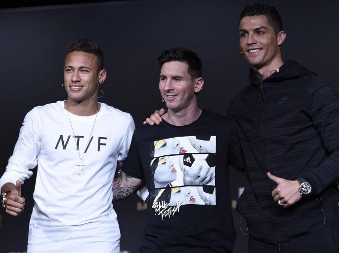 (L-R) Brazil's Neymar, Argentina's Lionel Messi and Portugal's Cristiano Ronaldo, the nominees for the FIFA Ballon d'Or 2015 award, attend a press conference prior to the FIFA Ballon d'Or awarding ceremony at the Kongresshaus in Zurich, Switzerland, 11 January 2016.