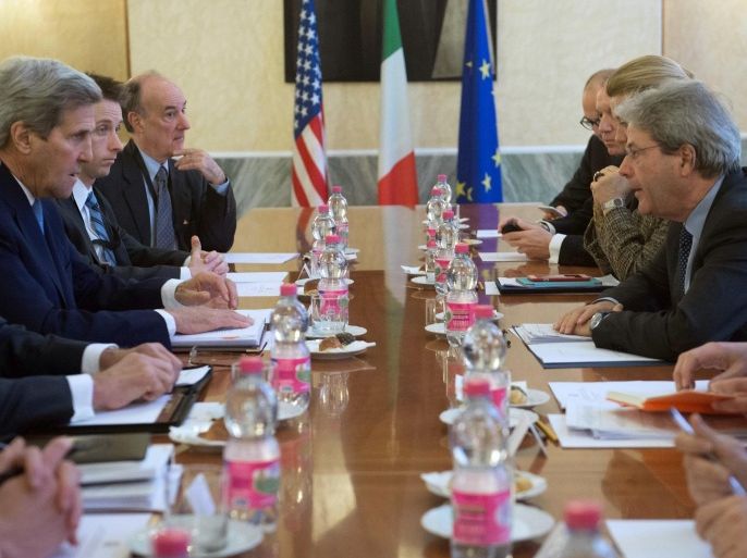 US Secretary of State John Kerry (2nd L) and Italian Foreign Minister Paolo Gentiloni (R) hold a bilateral meeting before a summit regarding Islamic State with the foreign ministers of 23 countries from Europe, the West and the region, as well as by the High Representative of the European Union for Foreign Affairs and Security Policy, on February 2, 2016 in Rome. Reuters/Nicholas Kamm/Pool