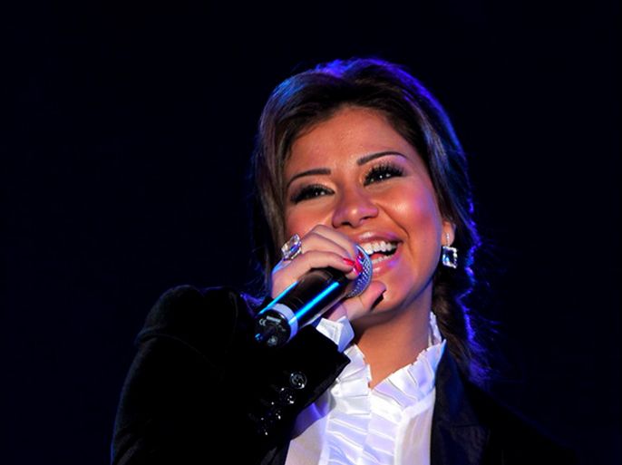 epa01581464 Egyptian singer Shireen Ahmed performs during a concert in Manama, Bahrain 18 December 2008
