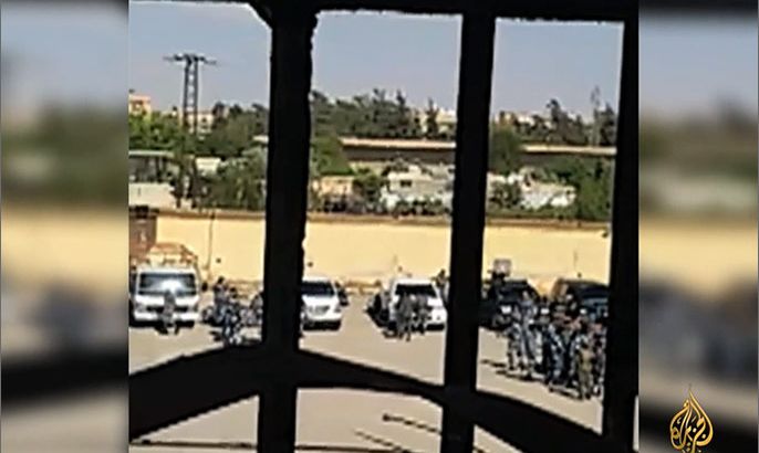 منظمات حقوقية قلقة على مصير سجناء حماة