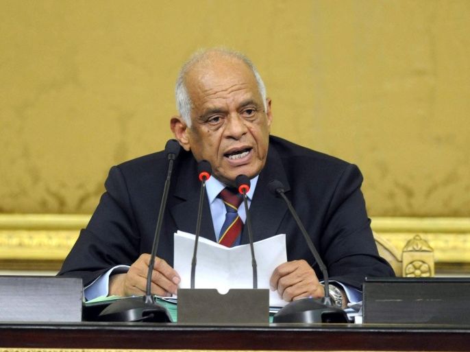 Ali Abdel-Al, the speaker of the new Egyptian parliament, gives a speech to Members of parliament during their inaugural session in Cairo, Egypt, 10 January 2016. Egypt's first parliament in more than three years held its opening session on 10 January 2016 after a court dissolved the previous legislature dominated by Islamists. The 596 deputies in the parliament, which is heavily dominated by supporters of President Abdel-Fattah al-Sissi, will swear an oath of loyalty
