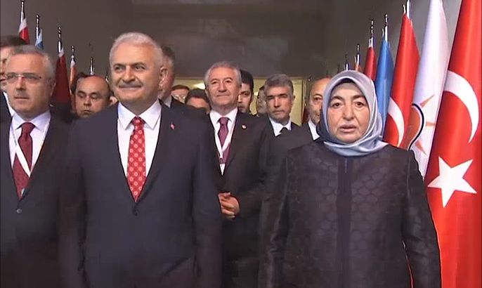أردوغان يكلف بن علي يلدريم بتشكيل الحكومة