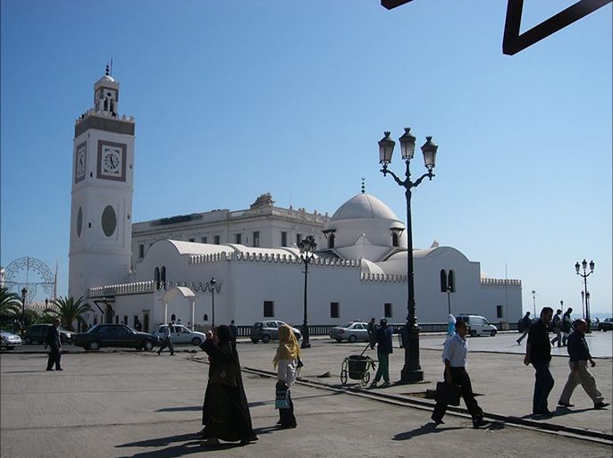 الجامع الكبير بساحة الشهداء بالعاصمة الجزائرية غير منشورة سلفا