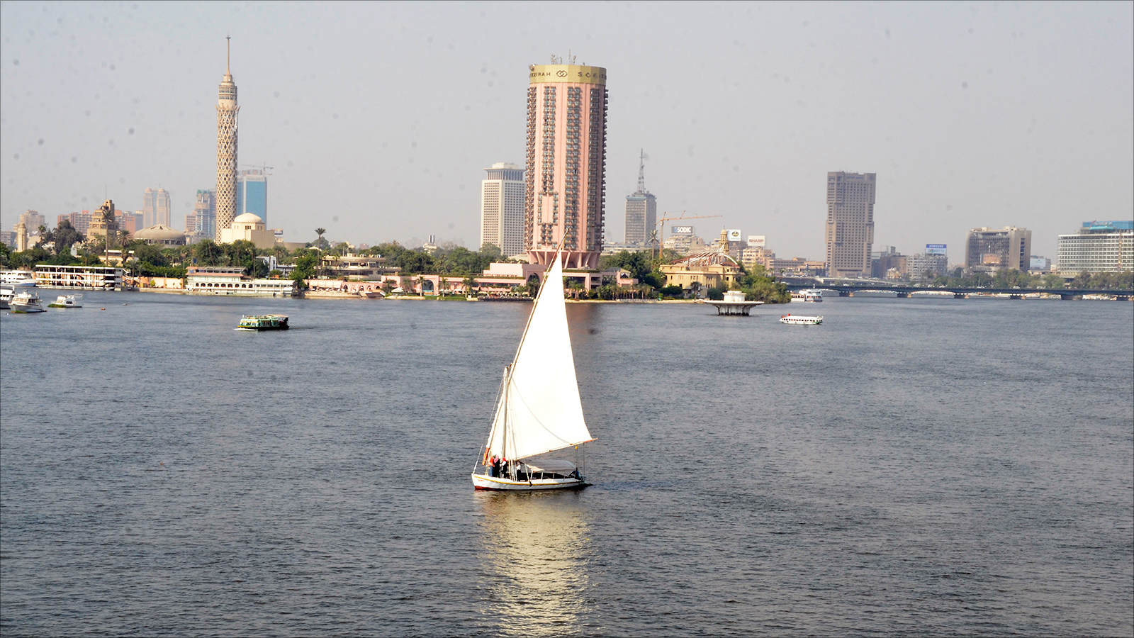 مصر تعاني عجزا في المياه يقدر بـ18 مليار متر مكعب (الجزيرة)