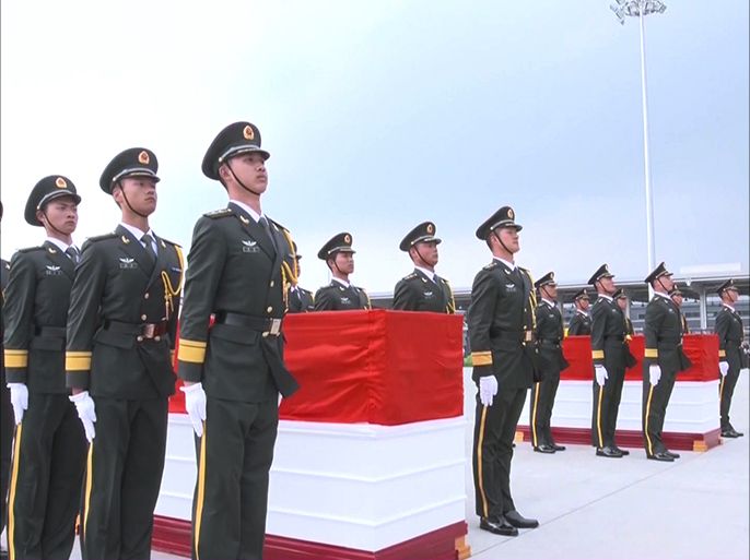 مراسم رسمية لاستقبال جثتي الجنديين الذين قتلا في جوبا