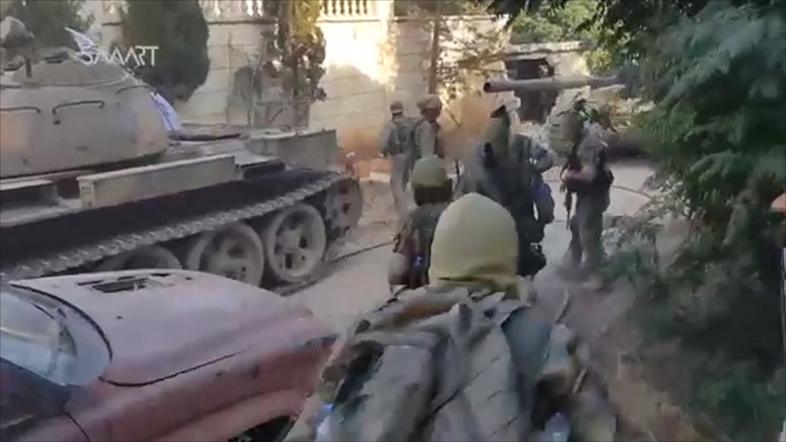 مقاتلو المعارضة تمكنوا من تدمير آليات للنظام في معارك فك الحصار عن مدينة حلب (ناشطون)