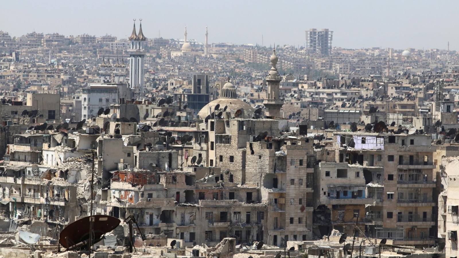 ‪مناطق حلب الواقعة تحت سيطرة النظام السوري‬ مناطق حلب الواقعة تحت سيطرة النظام السوري (رويترز)