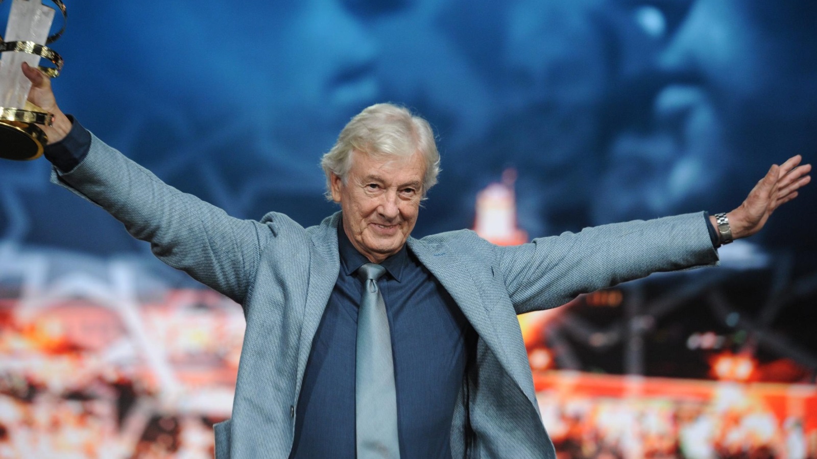 Dutch director Paul Verhoeven (R) posing for a photo during a tribute to his career at the 16th annual Marrakech International Film Festival, in Marrakech, Morocco, 05 December 2016.