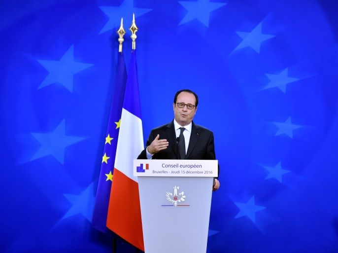 France's President Francois Hollande holds a news conference after a EU Summit at the European Council headquarters in Brussels, Belgium December 15, 2016. REUTERS/Eric Vidal