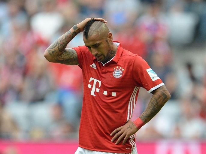 Arturo Vidal from Munich reacts during the German Bundesliga soccer match between FC Bayern Munich and 1. FC Koeln at the Allianz Arena in Munich, Germany, 01 October 2016. EPA/ANDREAS GEBERT (EMBARGO CONDITIONS - ATTENTION - Due to the accreditation guidelines, the DFL only permits the publication and utilisation of up to 15 pictures per match on the internet and in online media during the match)
