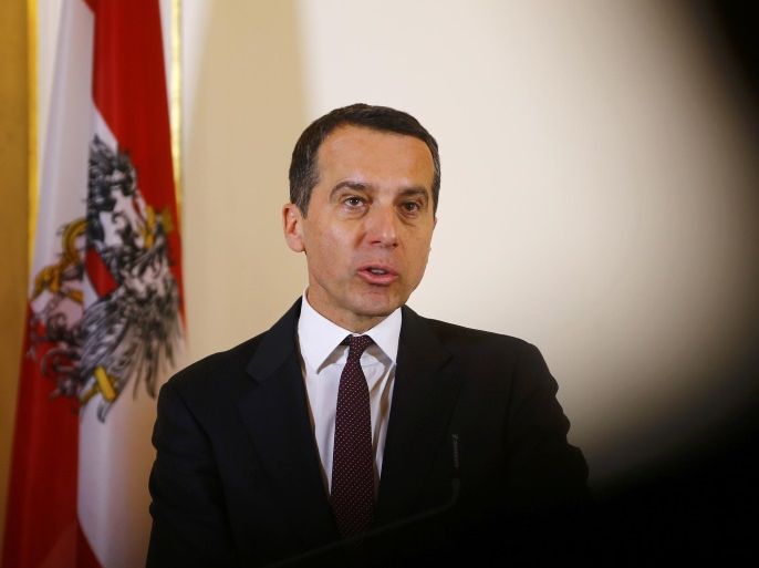 Austrian Chancellor Christian Kern addresses a news conference after a cabinet meeting in Vienna, Austria, January 30, 2017. REUTERS/Leonhard Foeger