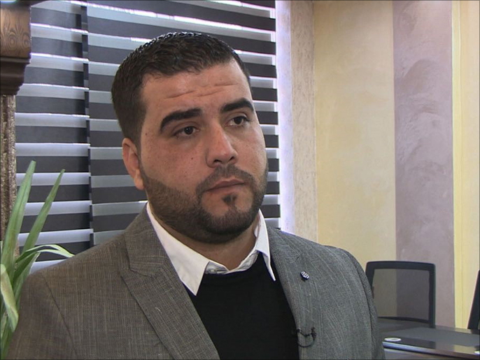 ‪محمد عدنان: نعكف على تجهيز خطوط دفاع خلفية لصد هجمات التنظيم‬ (الجزيرة نت)