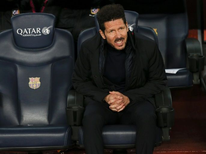 Football Soccer - Barcelona v Atletico Madrid- Spanish King's Cup Semi-final second leg - Camp Nou Stadium, Barcelona, Spain - 07/02/17 Atletico Madrid's coach Diego "Cholo" Simeone looks on before the match. REUTERS/Albert Gea