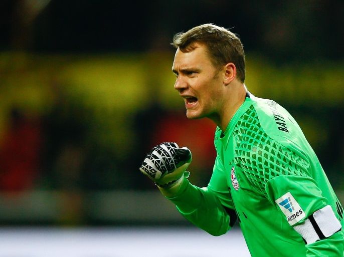 Football Soccer - Borussia Dortmund v FC Bayern Munich - German Bundesliga - Signal Iduna Park, Dortmund, Germany - 19/11/16 - Munich's goalkeeper Manuel Neuer reacts during the match. REUTERS/Wolfgang Rattay DFL RULES TO LIMIT THE ONLINE USAGE DURING MATCH TIME TO 15 PICTURES PER GAME. IMAGE SEQUENCES TO SIMULATE VIDEO IS NOT ALLOWED AT ANY TIME. FOR FURTHER QUERIES PLEASE CONTACT DFL DIRECTLY AT + 49 69 650050.