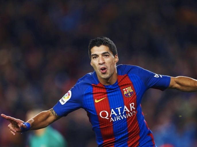 FC Barcelona's Uruguayan striker Luis Suarez celebrates after scoring the 1-0 lead during the Spanish King's Cup semi final, second leg soccer match between FC Barcelona and Atletico Madrid at Camp Nou in Barcelona, Spain, 07 February 2017.