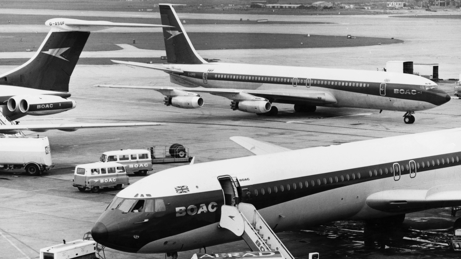 مجسم لطائرة بوينج 707 وهي أول طائرة مدنية تنتجها شركة بوينج