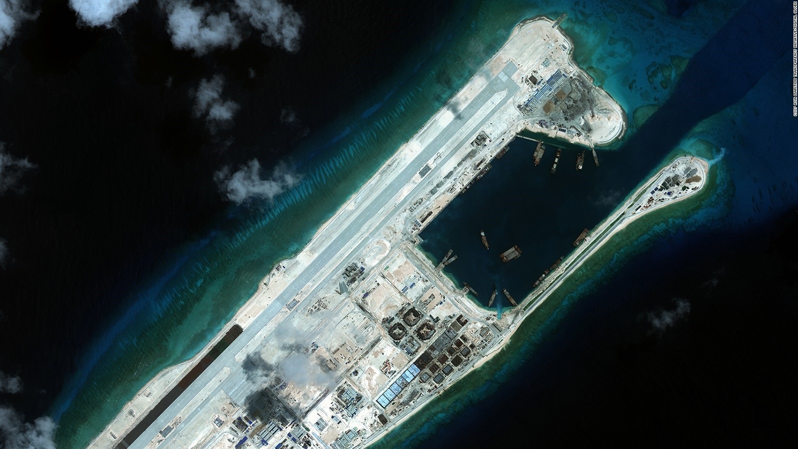 قواعد عسكرية صينية متنامية في بحر الصين الجنوبي  (سي إن إن)