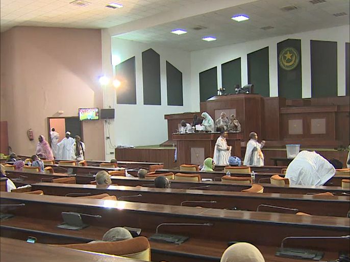 البرلمان الموريتاني يصوت لتعديل الدستور