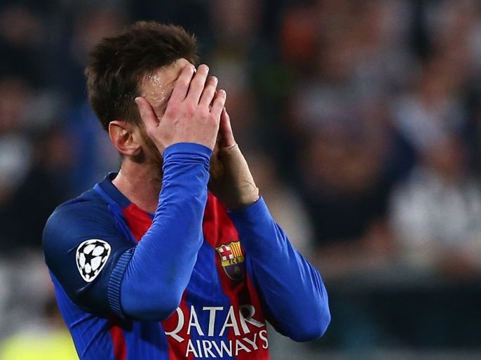 Football Soccer - Juventus v FC Barcelona - UEFA Champions League Quarter Final First Leg - Juventus Stadium, Turin, Italy - 11/4/17 Barcelona's Lionel Messi looks dejected Reuters / Alessandro Bianchi Livepic