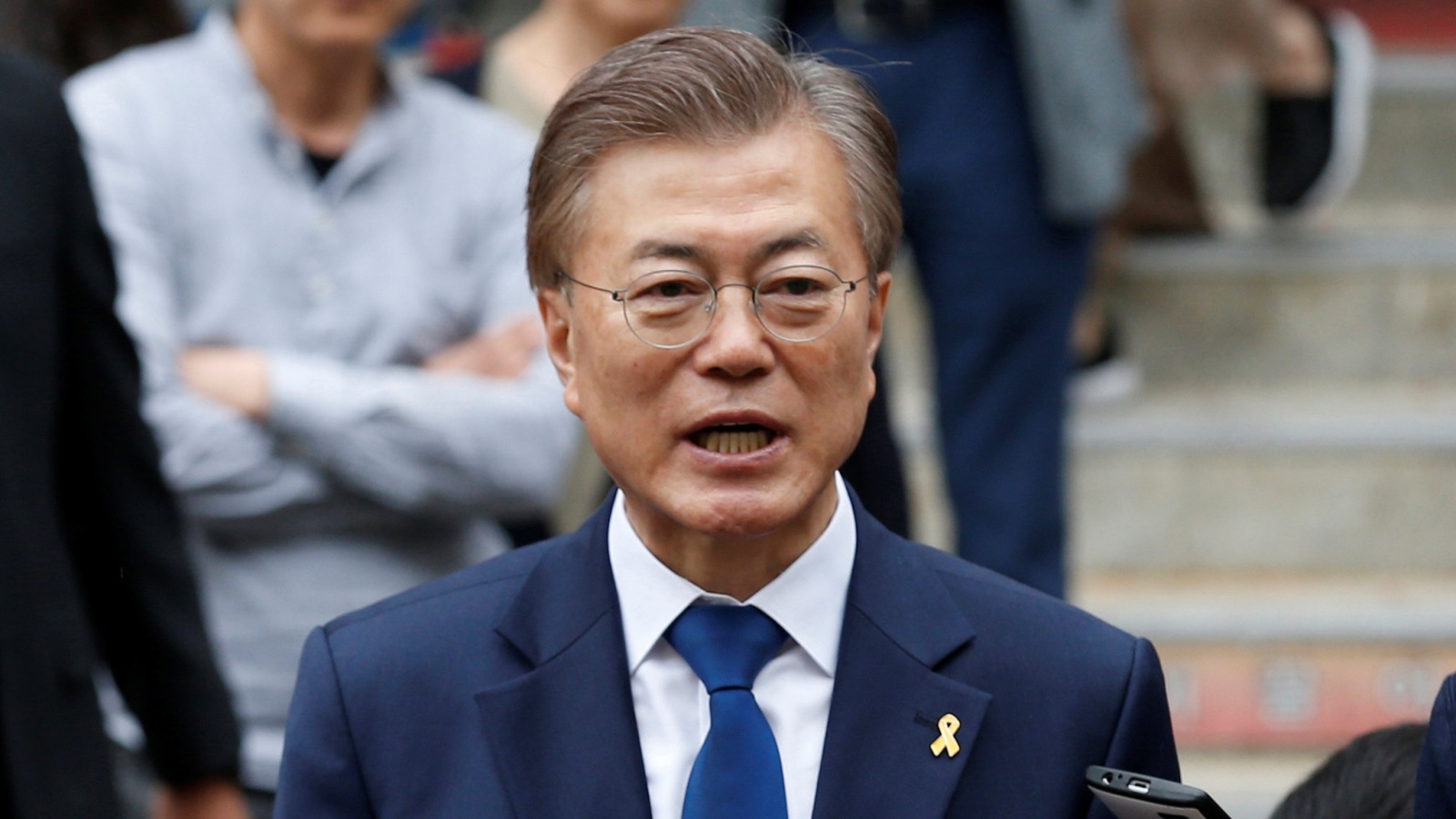 مون الأقرب لرئاسة كوريا الجنوبية (رويترز)