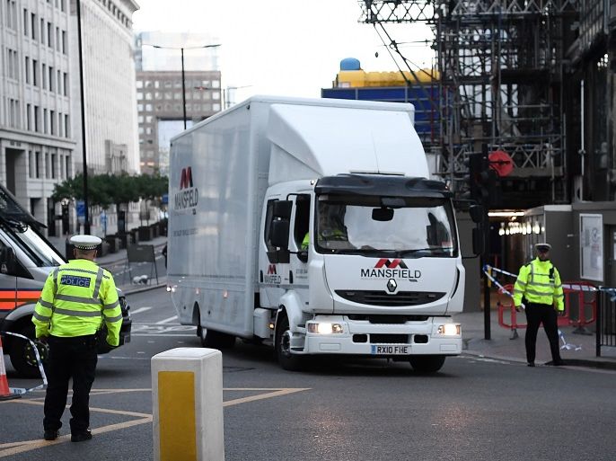 LONDON, ENGLAND - JUNE 04: The truck carrying the van used in the attack departs from London Bridge on June 4, 2017 in London, England. Police are investigationg last night's terrorist attack on London Bridge and at Borough Market where 6 people were killed and at least 48 injured. Three attackers were shot dead by armed police. (Photo by Carl Court/Getty Images)