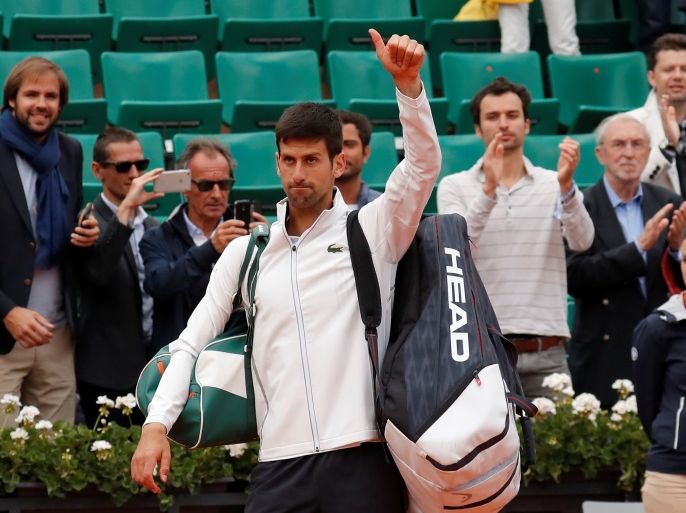 Tennis - French Open - Roland Garros, Paris, France - June 7, 2017 Serbia's Novak Djokovic looks dejected after losing his quarter final match against Austria's Dominic Thiem Reuters / Gonzalo Fuentes