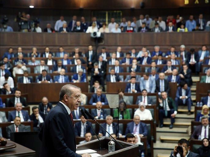 أردوغان خلال كلمة له أمام الكتلة النيابية لحزب العدالة والتنمية بصفته رئيسا للحزب