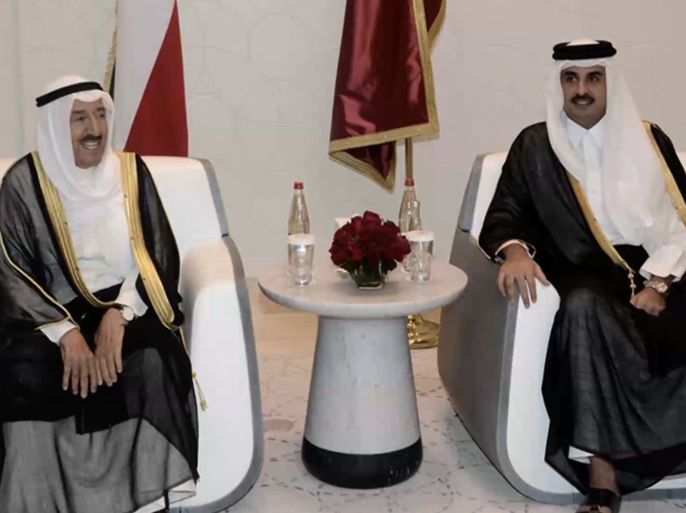 لقاء أمير دولة قطر الشيخ تميم بن حمد آل ثاني وأمير الكويت