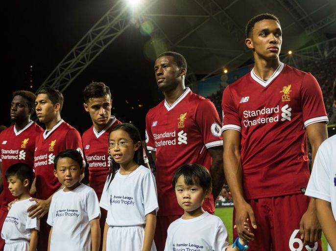 HONG KONG, HONG KONG - JULY 22: Liverpool FC and Leicester City FC line up during the Premier League Asia Trophy match between Liverpool FC and Leicester City FC at Hong Kong Stadium on July 22, 2017 in Hong Kong, Hong Kong. (Photo by Billy H.C. Kwok/Getty Images )