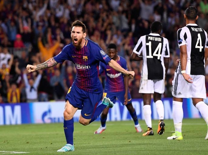 BARCELONA, SPAIN - SEPTEMBER 12: Lionel Messi of Barcelona celebrates scoring his sides first goal during the UEFA Champions League Group D match between FC Barcelona and Juventus at Camp Nou on September 12, 2017 in Barcelona, Spain. (Photo by Alex Caparros/Getty Images)