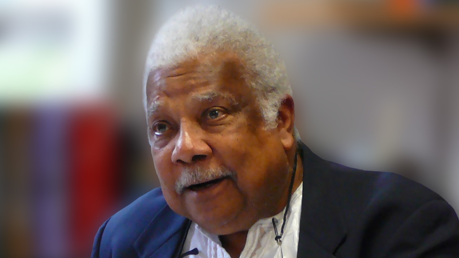 المفكر والأكاديمي الكيني من أصل عماني البروفيسور علي المزروعي (1933-2014م) (الجزيرة)