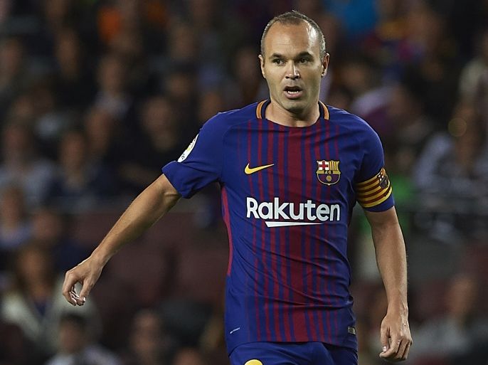 BARCELONA, SPAIN - SEPTEMBER 09: Andres Iniesta of Barcelona runs with the ball during the La Liga match between Barcelona and Espanyol at Camp Nou on September 9, 2017 in Barcelona, Spain. (Photo by Manuel Queimadelos Alonso/Getty Images)