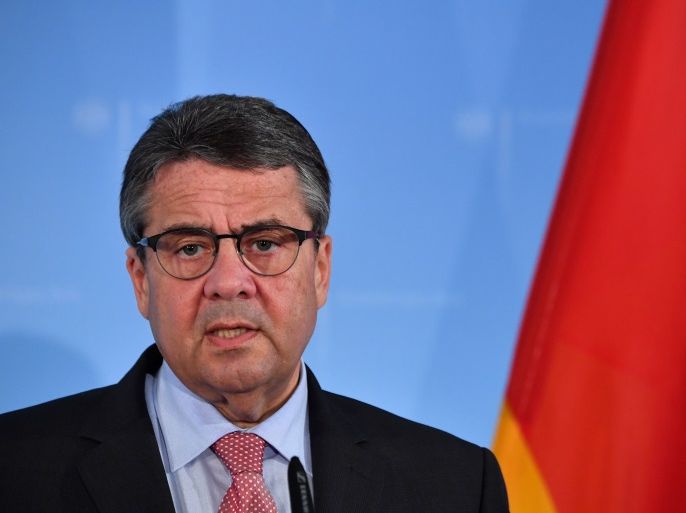 German Vice Chancellor and Foreign Minister Sigmar Gabriel gives a press conference on October 9, 2017 at the Foreign Ministry in Berlin to comment on Germany's position concerning the uphold of the landmark Iran nuclear deal. / AFP PHOTO / John MACDOUGALL (Photo credit should read JOHN MACDOUGALL/AFP/Getty Images)