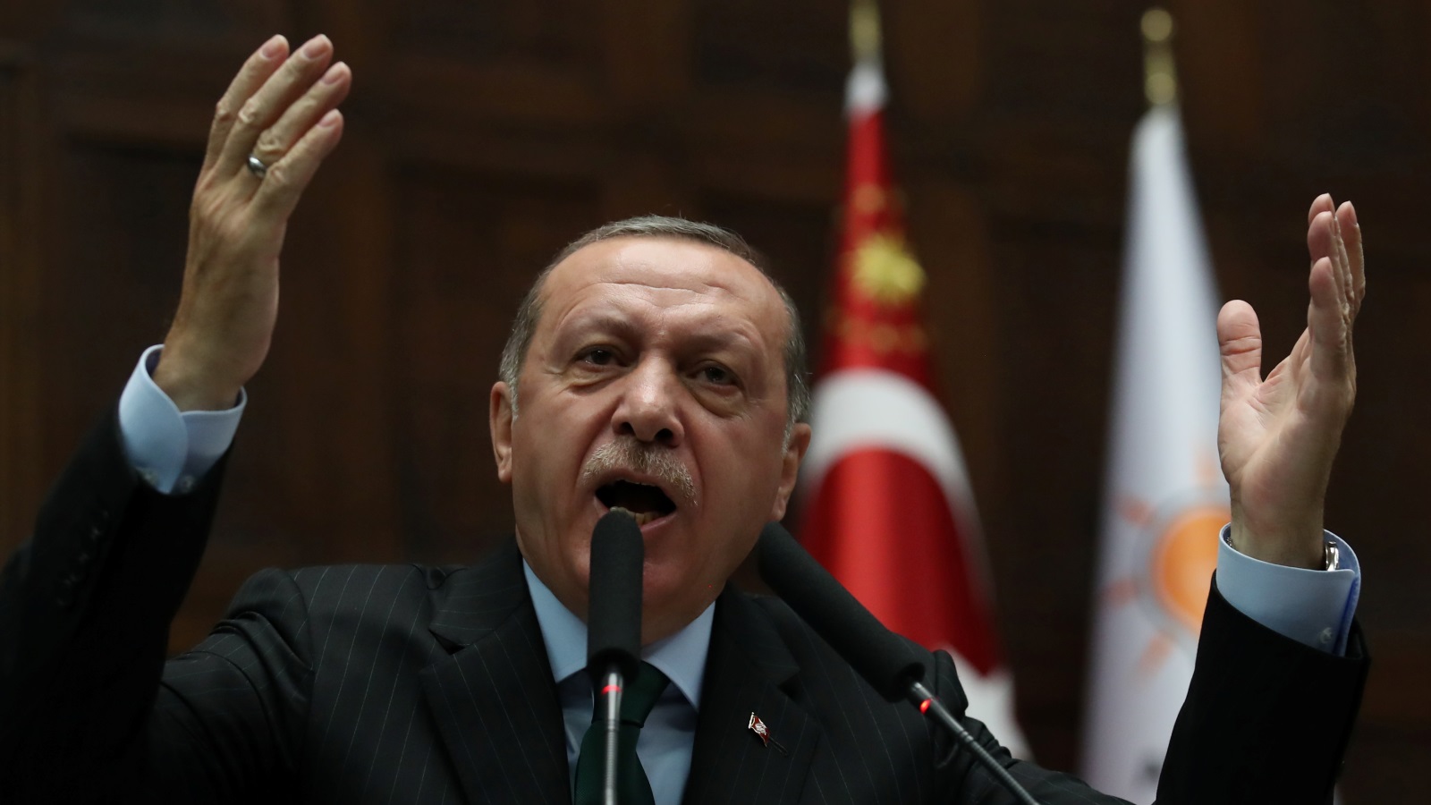 ‪أردوغان يدعو إلى قمة إسلامية طارئة الأسبوع القادم في إسطنبول‬ أردوغان يدعو إلى قمة إسلامية طارئة الأسبوع القادم في إسطنبول (رويترز)
