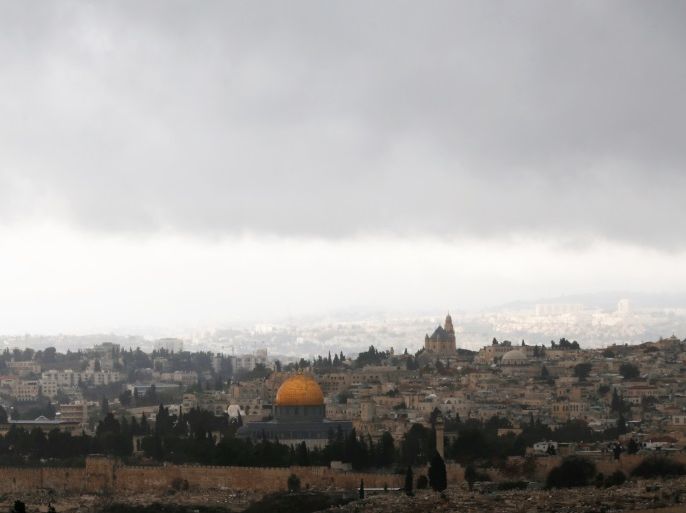 A general view of Jerusalem shows the Dome of the Rock, located in Jerusalem's Old City on the compound known to Muslims as Noble Sanctuary and to Jews as Temple Mount, December 6, 2017. REUTERS/Ammar Awad