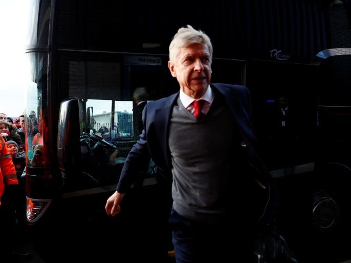 Soccer Football - Premier League - West Bromwich Albion vs Arsenal - The Hawthorns, West Bromwich, Britain - December 31, 2017 Arsenal manager Arsene Wenger arrives before the match Action Images via Reuters/Jason Cairnduff EDITORIAL USE ONLY. No use with unauthorized audio, video, data, fixture lists, club/league logos or