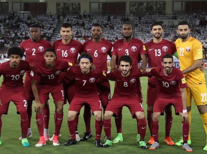 Football Soccer - Qatar v South Korea - World Cup 2018 Qualifiers - Doha, Qatar - 13/6/17- Qatar's players pose for team photo . REUTERS/Ibraheem Al Omari